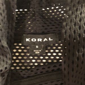 Koral mesh top